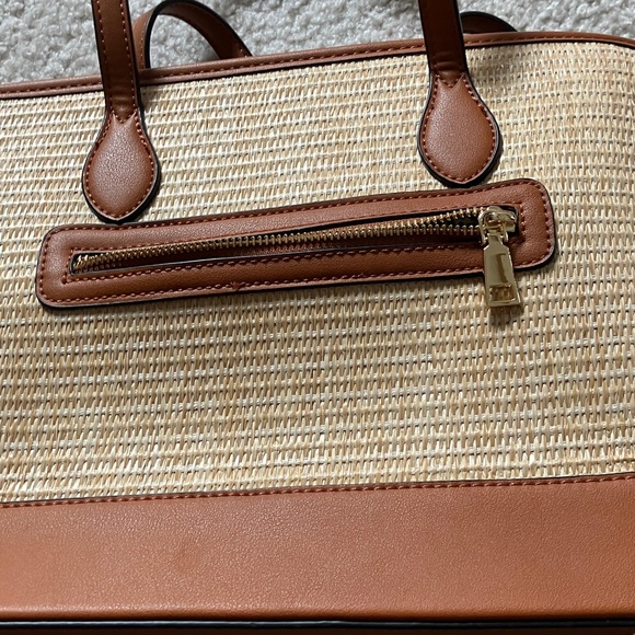 Elegant straw purse - Picture 4 of 7